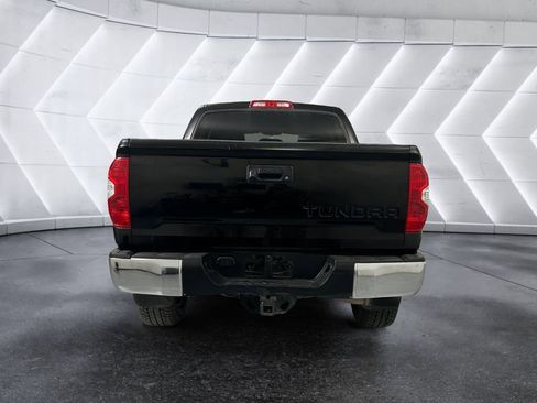 Used 2017 Toyota Tundra SR5 image 5