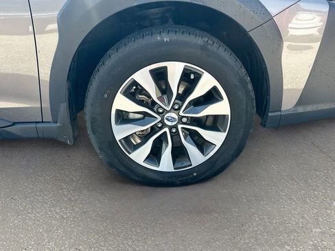 Used 2024 Subaru Outback Limited w/ Popular Package #2 AWD/4WD image 29