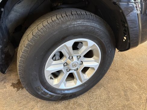 Used 2023 Toyota 4Runner SR5 image 11