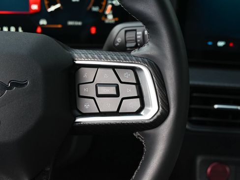 Used 2025 Ford Mustang Coupe RWD image 17