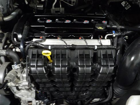 Used 2019 Dodge Journey SE w/ Connectivity Group FWD image 21