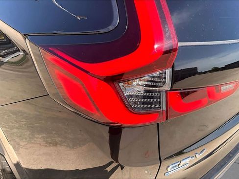 Used 2025 Honda CR-V Sport-L image 14
