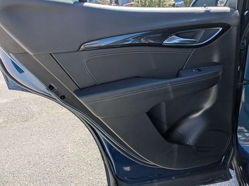 Used 2023 Buick Envision Essence image 28