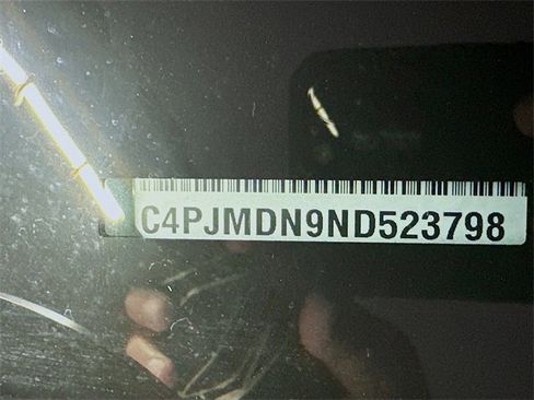 Certified 2022 Jeep Cherokee Limited image 31