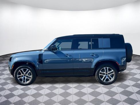 New 2026 Land Rover Defender 110 X-Dynamic SE AWD/4WD image 2