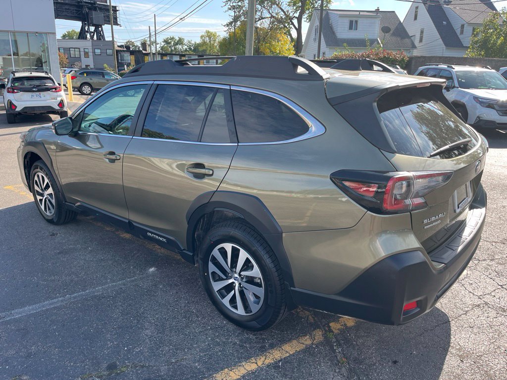 Certified 2025 Subaru Outback Premium w/ Popular Package #1A AWD/4WD image 6