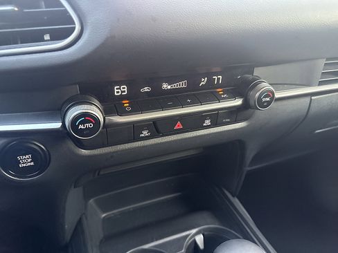 Used 2023 MAZDA CX-30 AWD 2.5 S w/ Select Package image 16