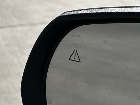 Used 2024 Hyundai Ioniq 5 SEL image 17