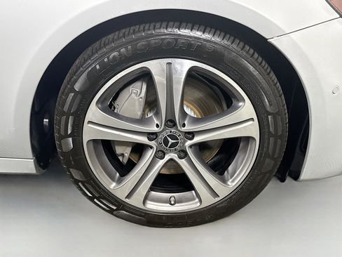 Used 2020 Mercedes-Benz E 350 Sedan w/ Parking Assistance Package image 32