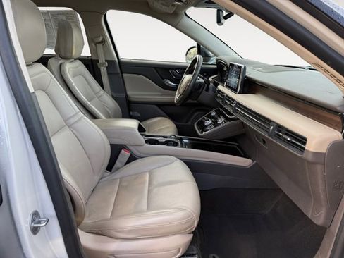 Used 2020 Lincoln Corsair Reserve w/ Equipment Group 201A image 16