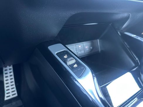 Used 2025 Kia Sorento SX Prestige image 25