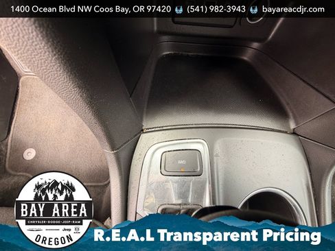 Used 2020 Chevrolet Equinox LT AWD/4WD image 22