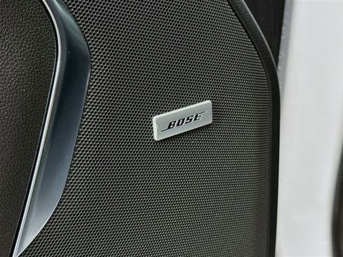 Used 2023 Chevrolet Suburban Z71 w/ Z71 Off-Road Package image 21