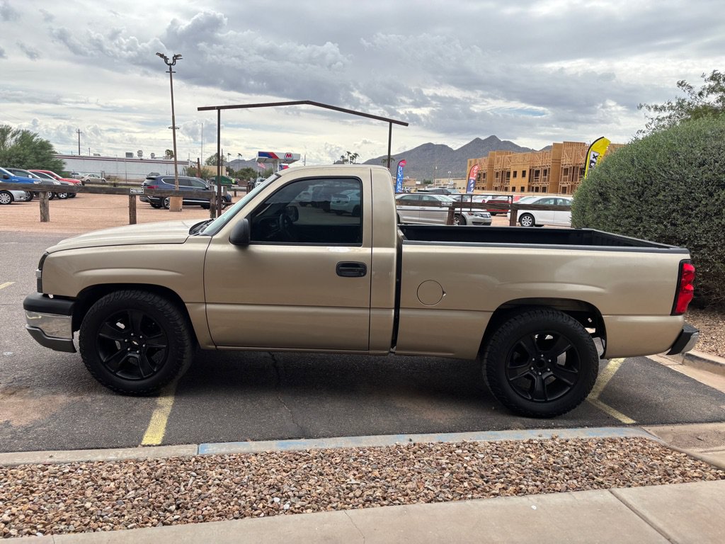 Used 2004 Chevrolet Silverado 1500 W/T RWD image 8