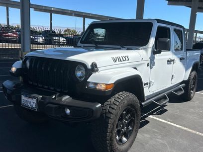 Used 2023 Jeep Gladiator Sport