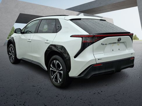 Certified 2024 Toyota bZ4X XLE w/ Weather Package image 4