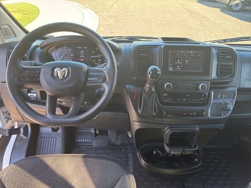 Used 2023 RAM ProMaster 2500 image 46