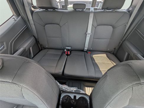 New 2026 GMC Canyon Elevation w/ Convenience Package image 31