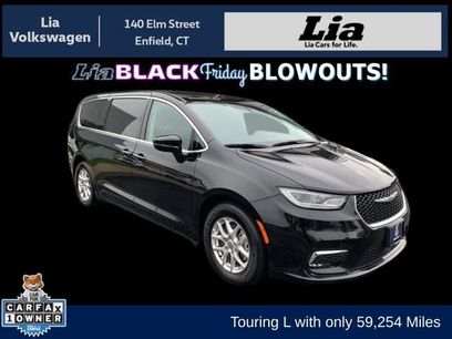 Used 2024 Chrysler Pacifica Touring-L