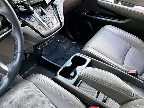 Used 2024 Honda Odyssey Elite image 15