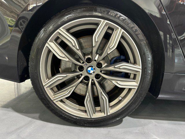 Used 2019 BMW M760i xDrive w/ Luxury Rear Seating Package AWD/4WD image 9