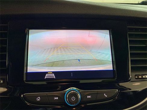 Certified 2022 Buick Encore Preferred image 39