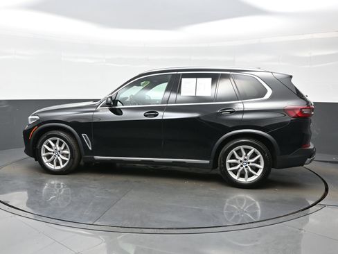 Used 2021 BMW X5 xDrive40i w/ Convenience Package AWD/4WD image 3