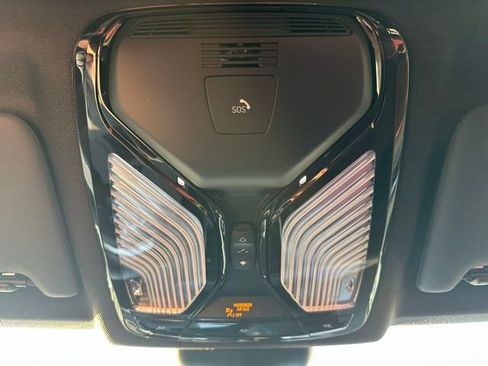 Used 2025 BMW M340i xDrive image 22