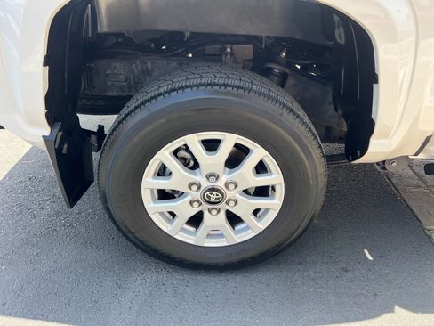 Used 2024 Toyota Tacoma SR RWD image 10