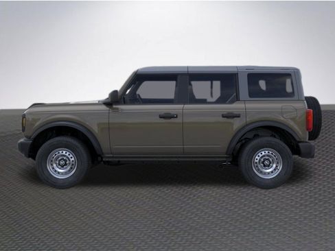 New 2026 Ford Bronco 4-Door AWD/4WD image 3