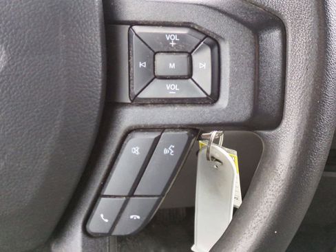 Used 2022 Ford F250 XL w/ STX Appearance Package image 24