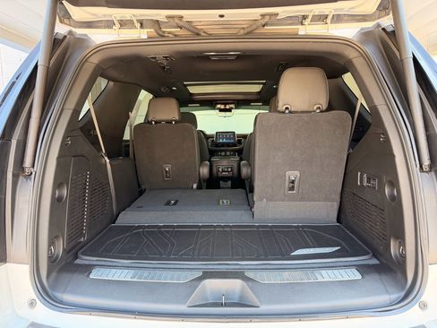 Used 2023 Chevrolet Tahoe High Country w/ Premium Package image 21