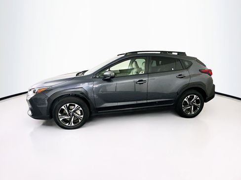 Used 2024 Subaru Crosstrek 2.0i Premium image 4