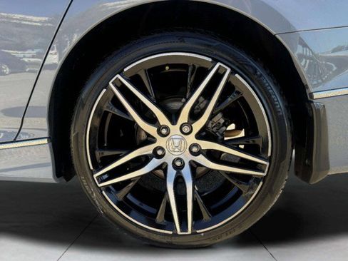 Used 2021 Honda Accord Touring image 57