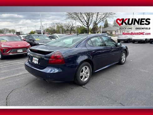 Used 2007 Pontiac Grand Prix w/ Sun And Sound Package FWD image 8