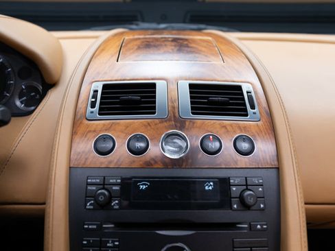 Used 2008 Aston Martin V8 Vantage Roadster image 75