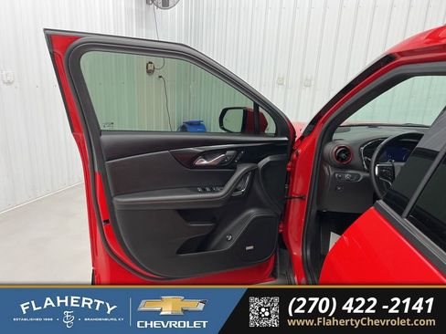 Used 2024 Chevrolet Blazer RS w/ Driver Confidence II Package FWD image 8