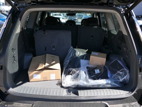 New 2026 Kia EV9 Light image 20