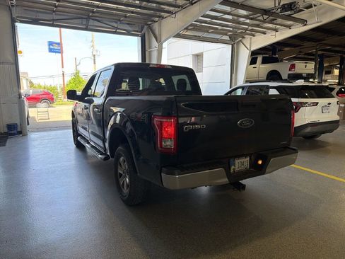 Used 2016 Ford F150 XLT image 4