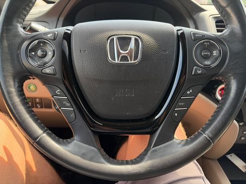 Used 2017 Honda Pilot Elite image 19