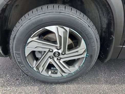 Used 2023 Hyundai Santa Fe SEL w/ Premium Package image 16