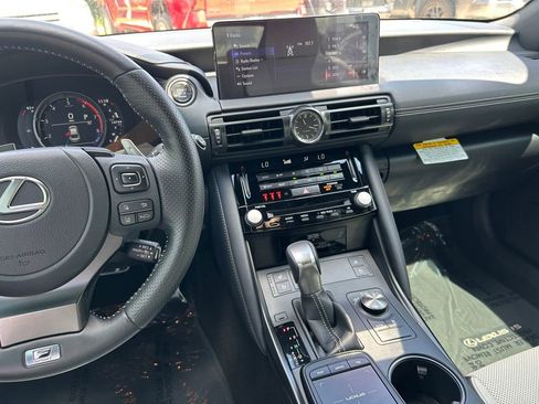 Used 2024 Lexus IS 500 RWD image 18