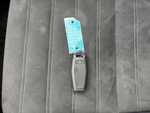 Used 2024 Mitsubishi Outlander SE image 38