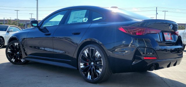 New 2026 BMW 430i w/ M Sport Package RWD image 5