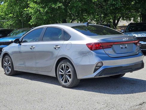 Used 2024 Kia Forte LXS image 4