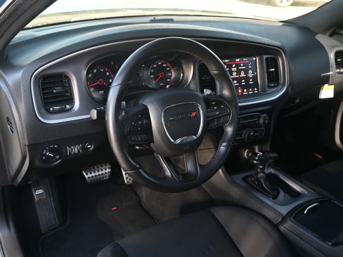 Used 2022 Dodge Charger R/T w/ Blacktop Package image 3