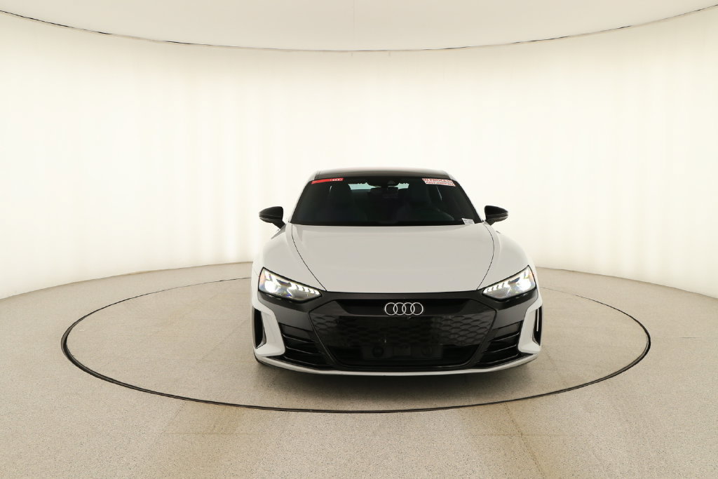 Used 2022 Audi e-tron GT Prestige AWD/4WD image 11