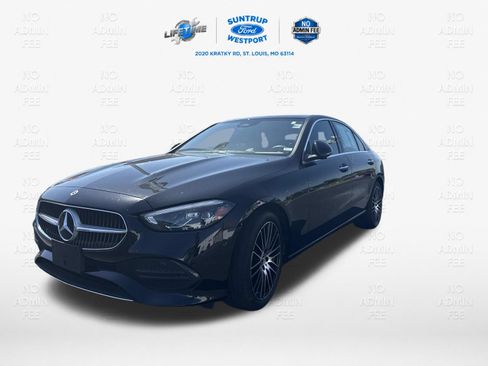 Used 2025 Mercedes-Benz C 300 Sedan w/ Winter Package image 2