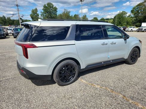 New 2026 Kia Carnival SX Prestige image 7