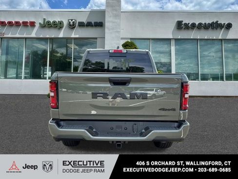 New 2026 RAM 1500 Express AWD/4WD image 3